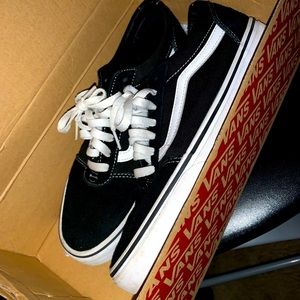 Vans old skool shoes